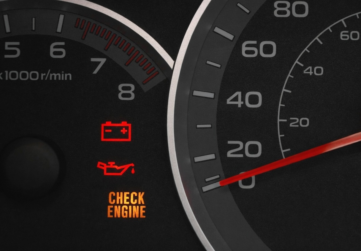 Check engine light diagnostic dashboard warning
